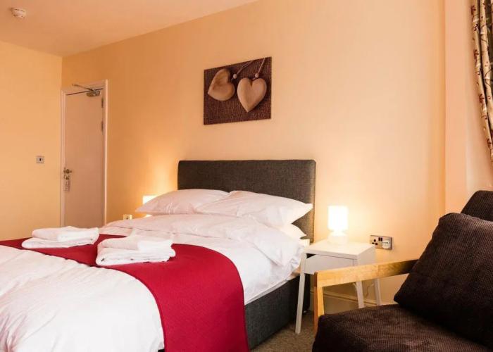Station Hotel