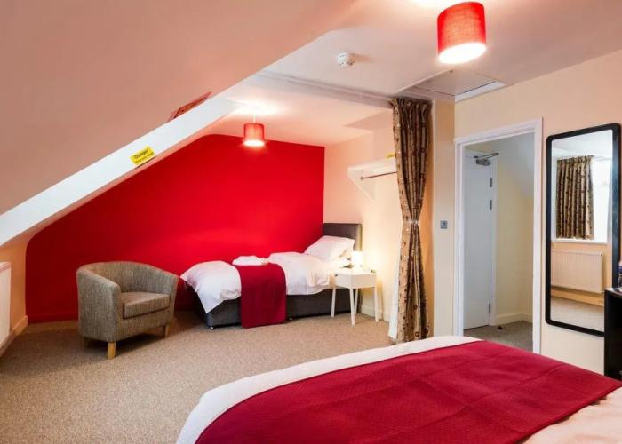Station Hotel
