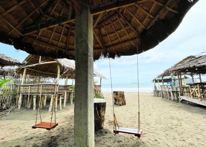 Half Moon Village and Beach House