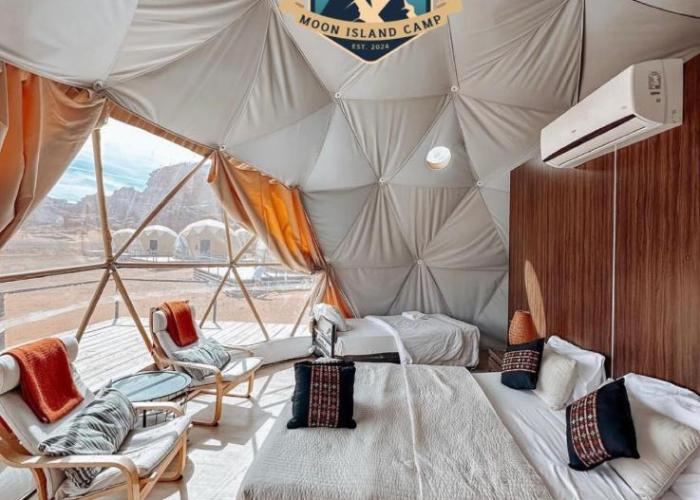 Moon Island Camp
