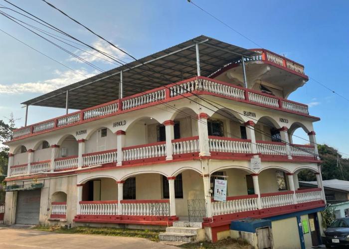 Arnold's Guest House