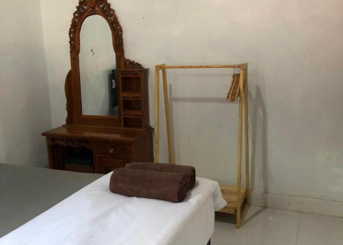 Trinadhi Homestay