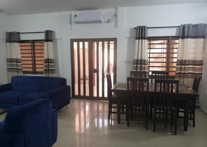 Magnifique Maison de ville Bord de mer Cotonou Fidrjossè