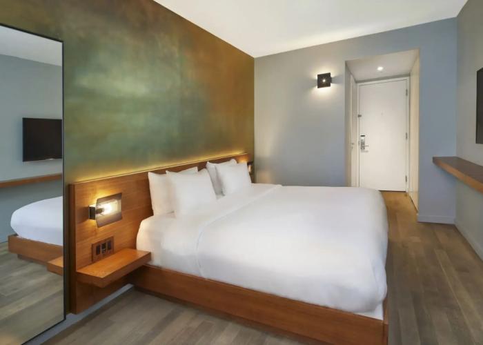 Truss Hotel Times Square