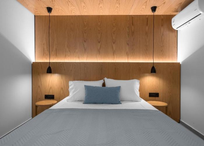 ROTHOS LUXURY
