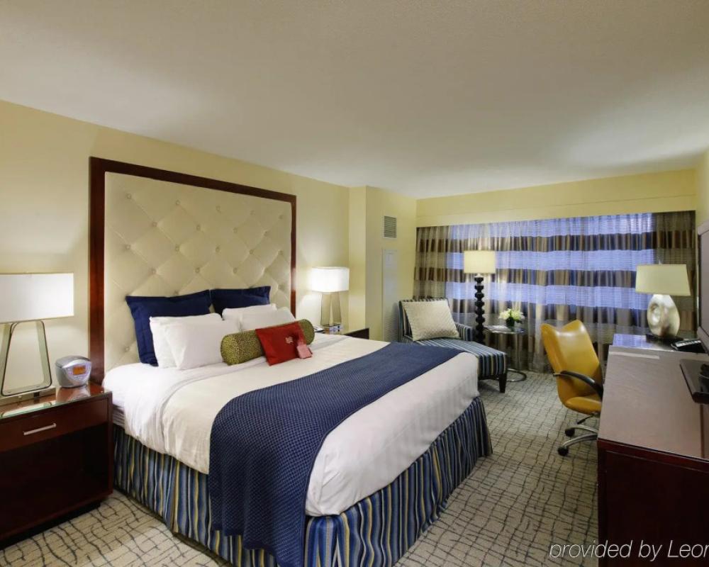 фото Crowne Plaza Times Square Manhattan, an IHG Hotel