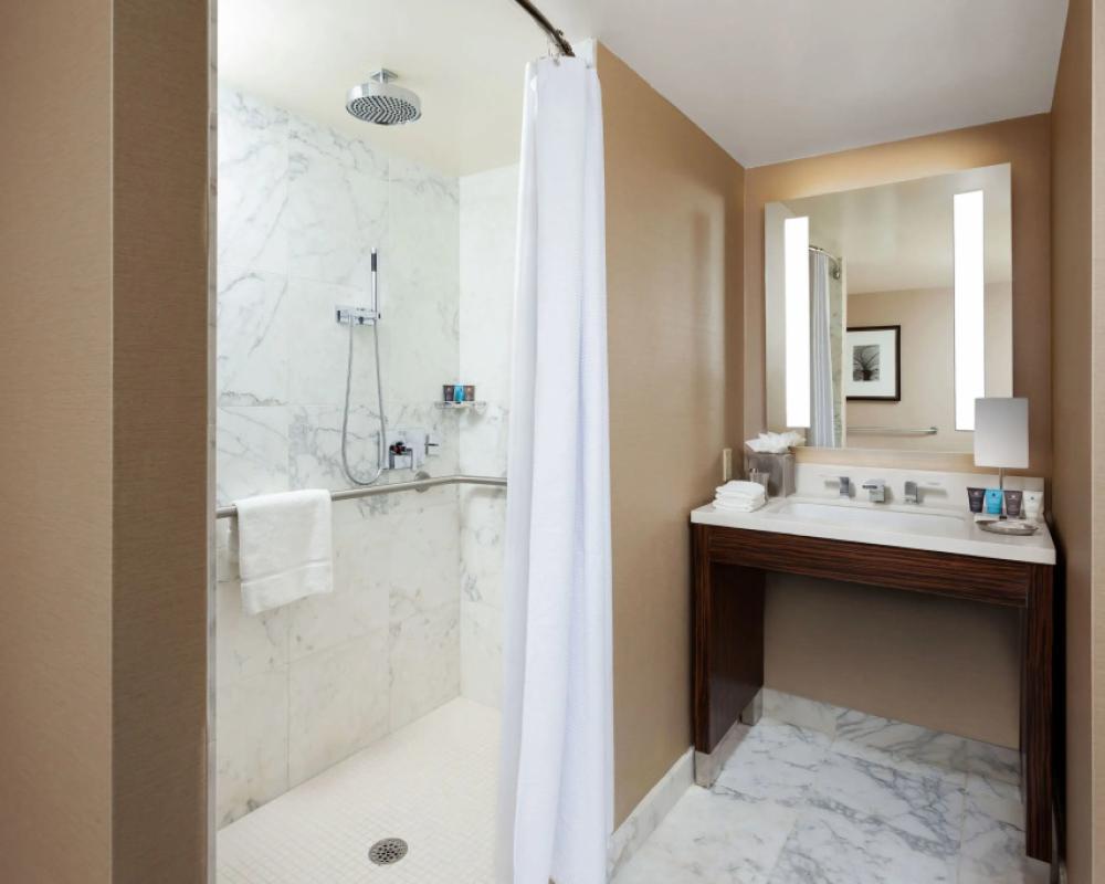 фото Crowne Plaza Times Square Manhattan, an IHG Hotel