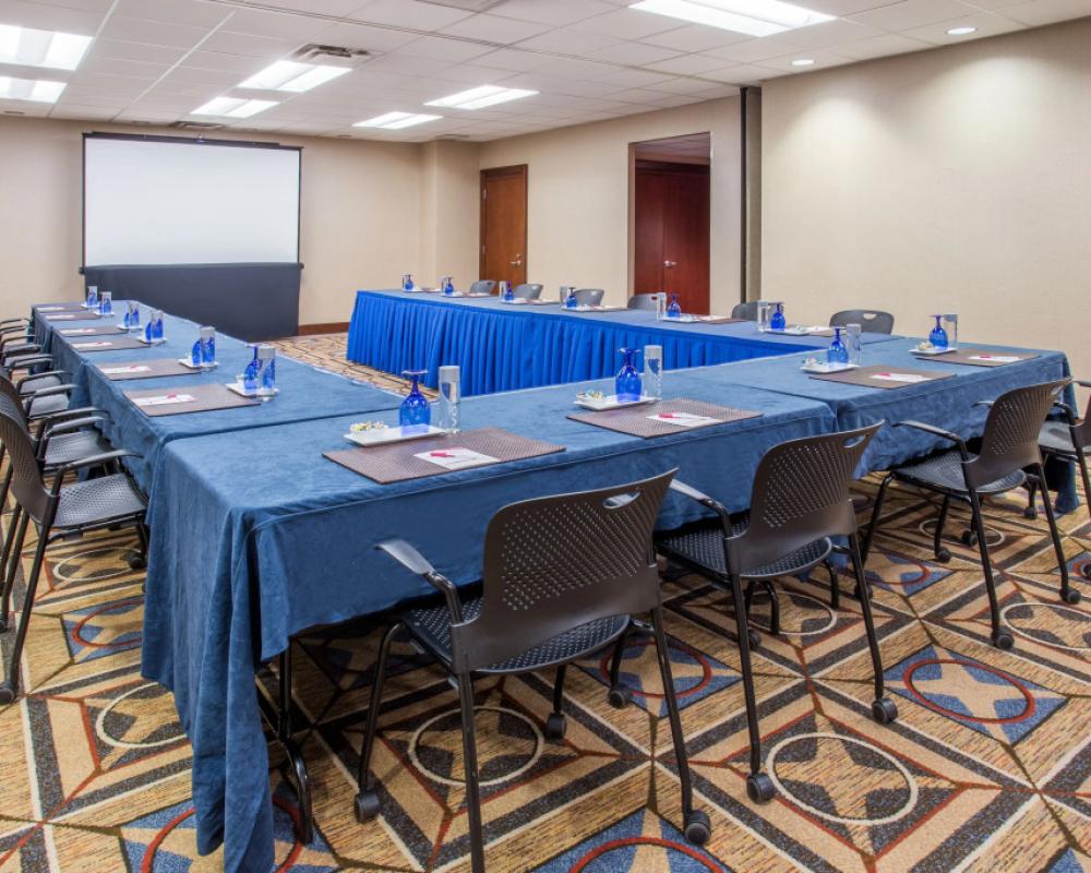 фото Crowne Plaza Times Square Manhattan, an IHG Hotel