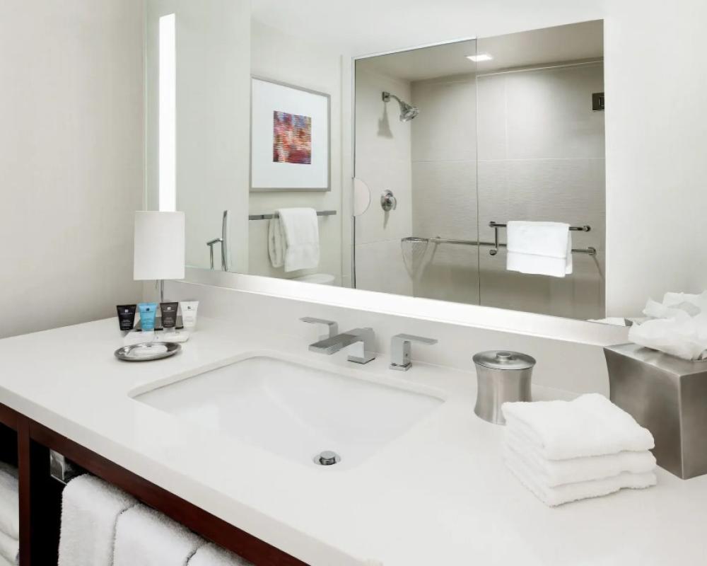 фото Crowne Plaza Times Square Manhattan, an IHG Hotel