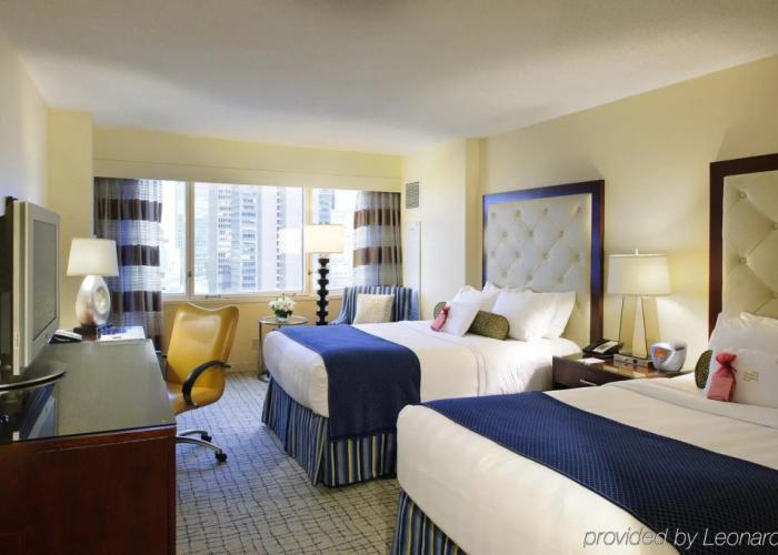 Crowne Plaza Times Square Manhattan, an IHG Hotel