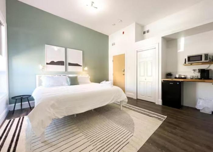Lake Superior Boutique Hotel