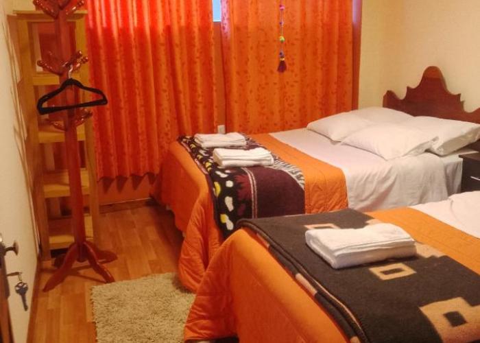 hostal ollantaytambo apartments