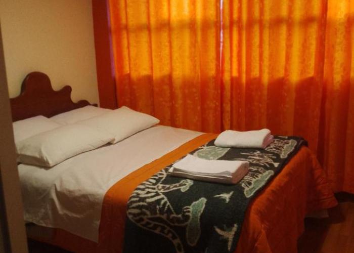 hostal ollantaytambo apartments