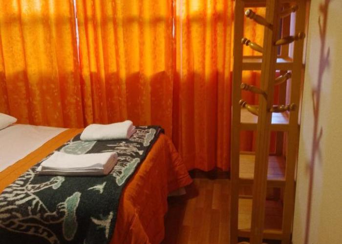 hostal ollantaytambo apartments