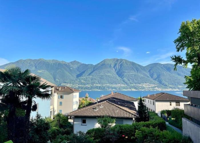 la meta appartamento vista lago con parcheggio