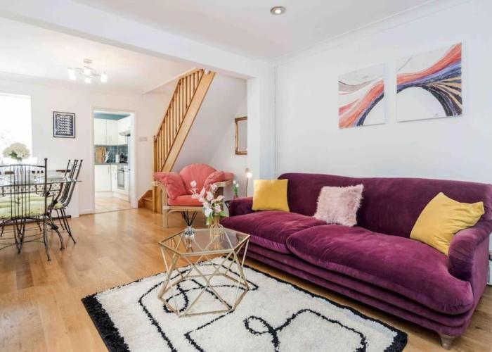 Stunning Victorian 3 Bed House Central Windsor
