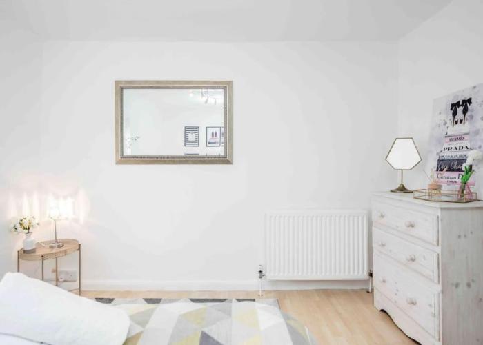 Stunning Victorian 3 Bed House Central Windsor