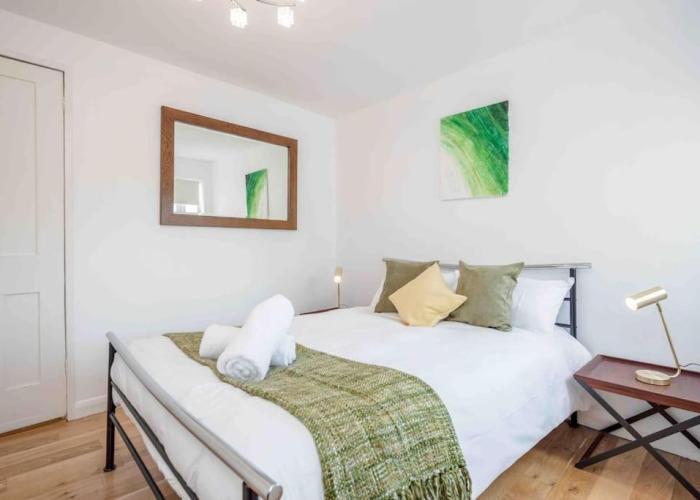Stunning Victorian 3 Bed House Central Windsor