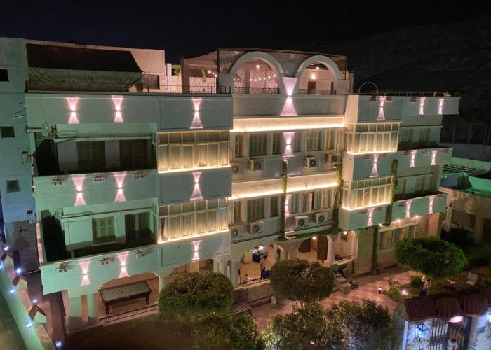 Villa Khufu Pyramids Inn