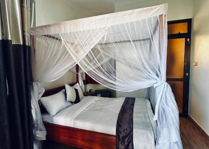 Wademac Arusha Inn Hotel