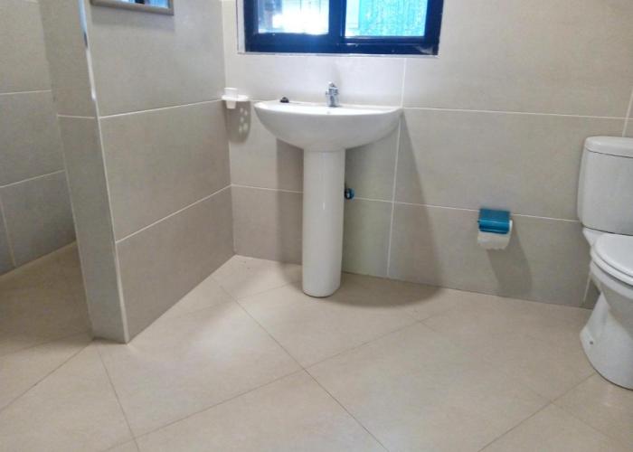 Savanna Tree Apartments - self catering town center