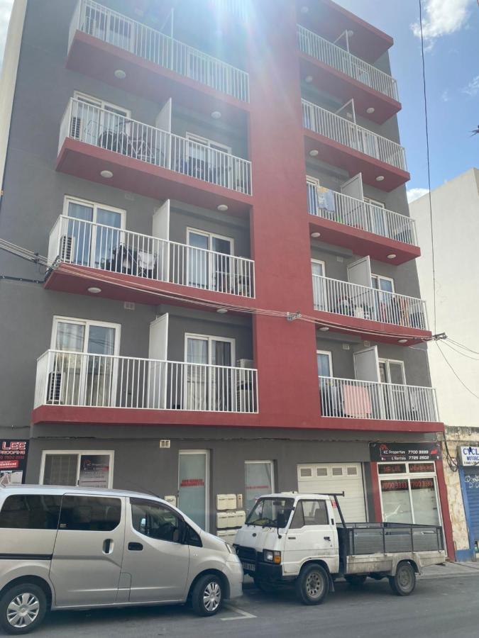 фото Msida Suites