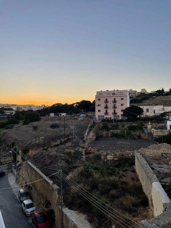 фото Msida Suites