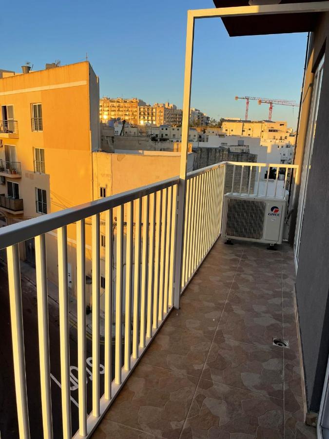 фото Msida Suites