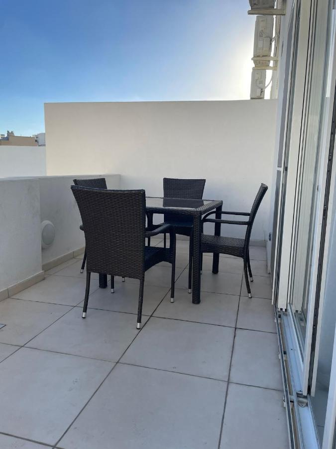 фото Msida Suites