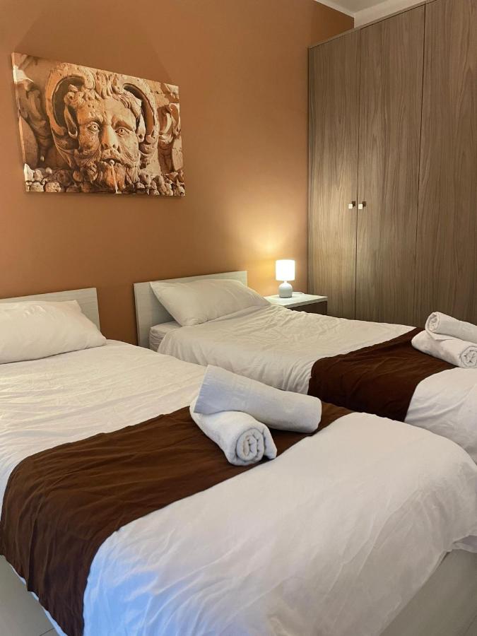 фото Msida Suites