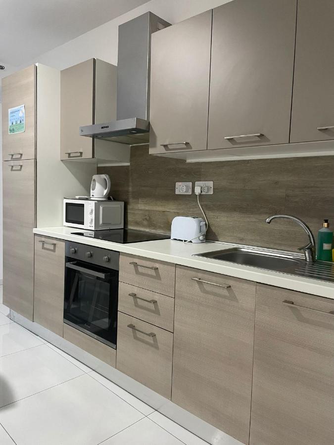 фото Msida Suites