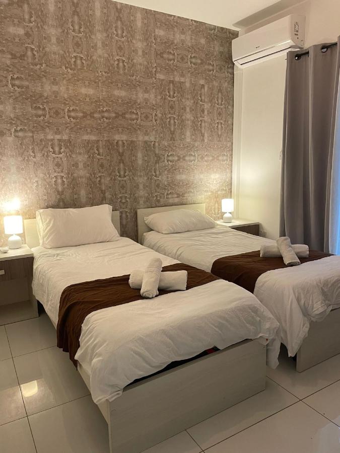 фото Msida Suites