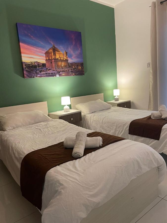 фото Msida Suites
