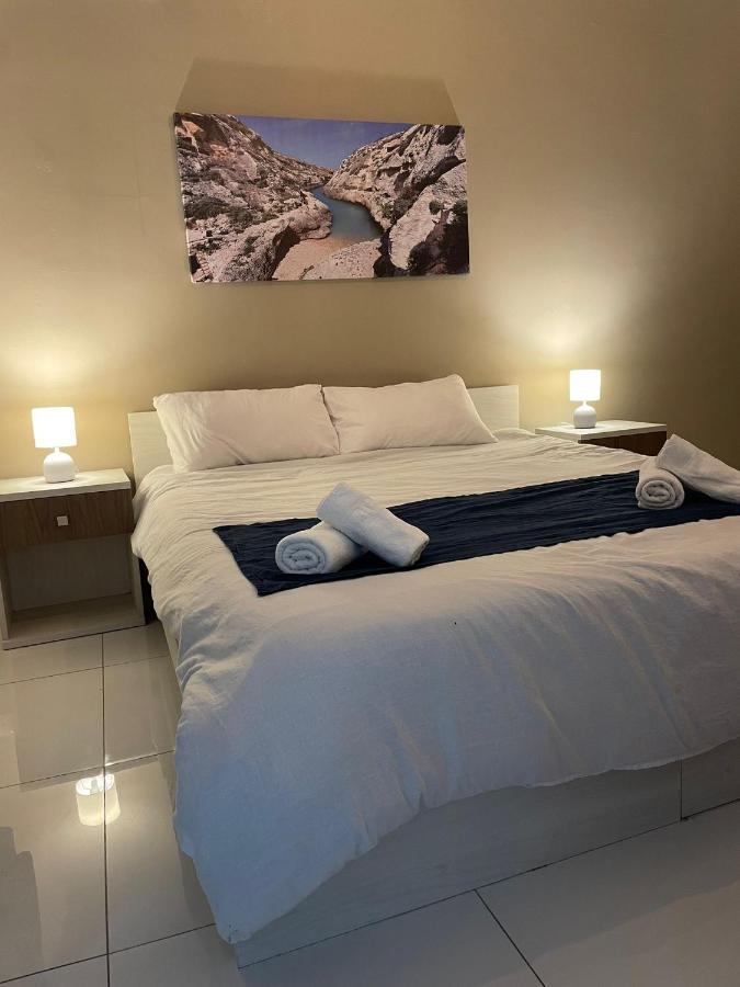 фото Msida Suites