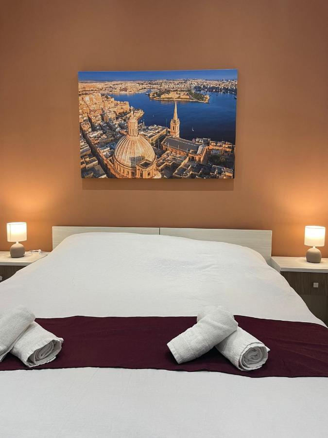фото Msida Suites