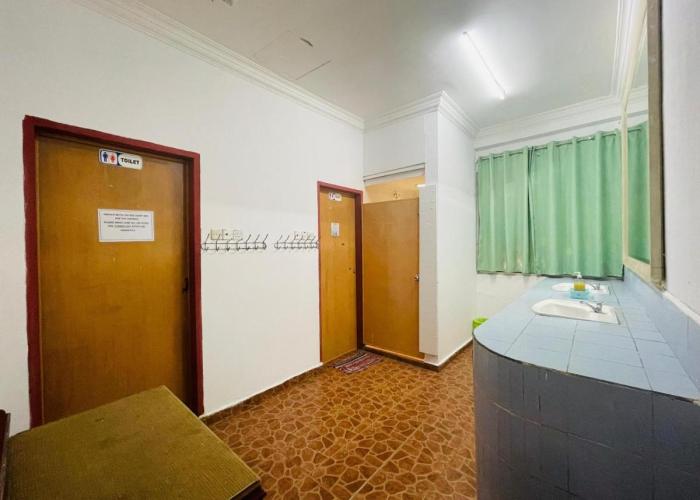Warisan Family inn @ Seafront