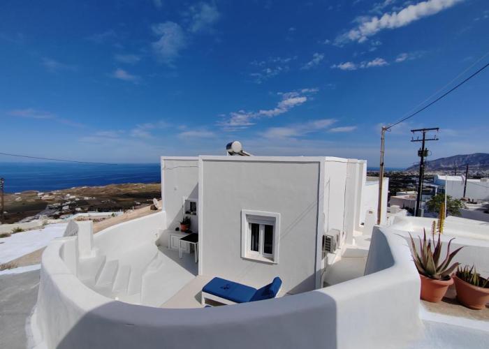 White Swallow Suite Santorini