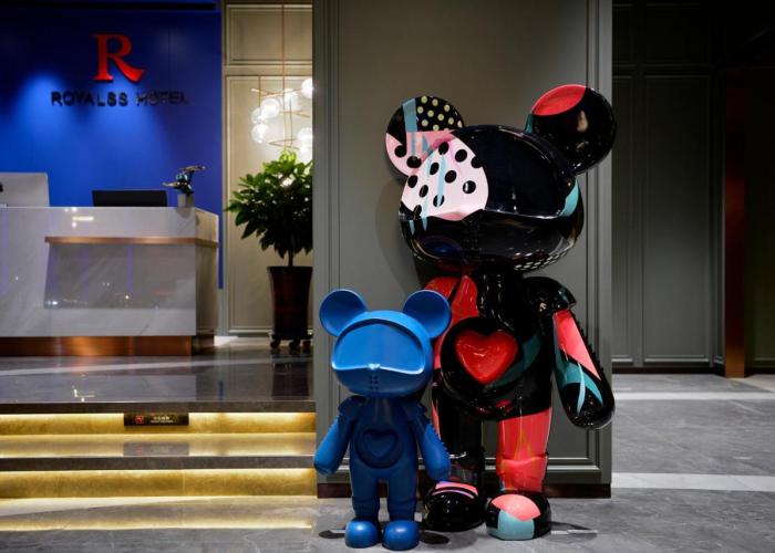 R Royalss Hotel, Yulin Yuxing Square
