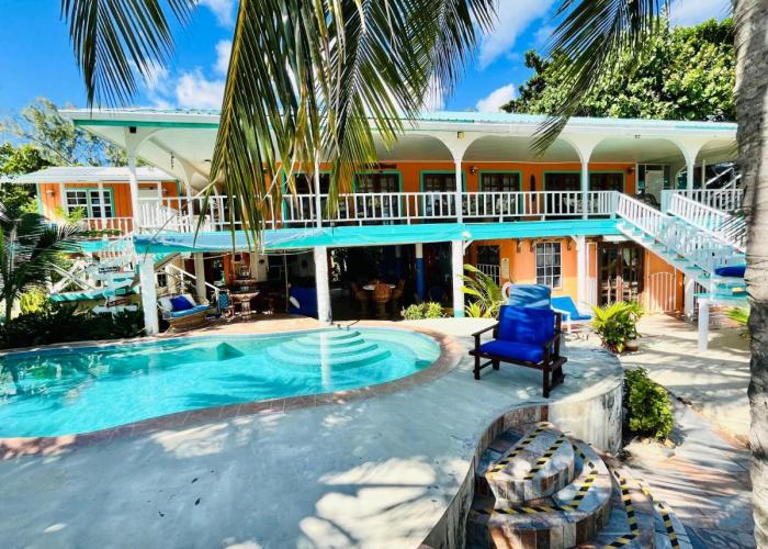 Coral Cove Inn