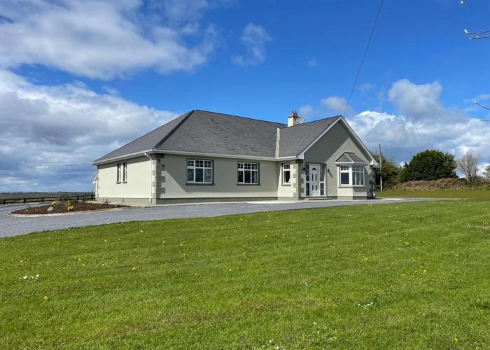 Holiday homes Ballylee