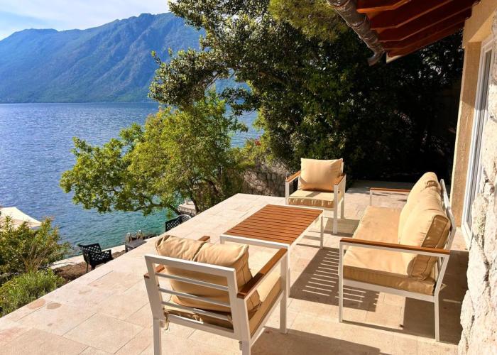 Villa Sunset, Dobrota