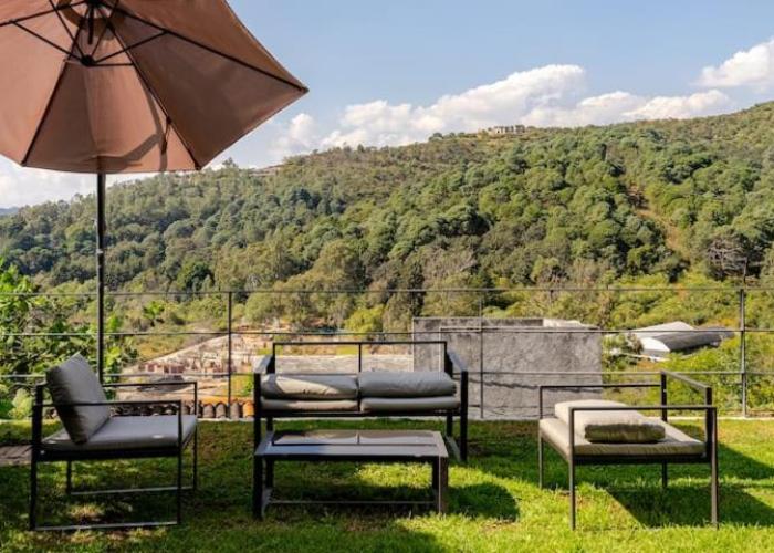 LUXO Casa en Valle de Bravo con jacuzzi y espectacular vista al lago