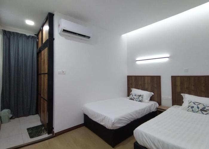 Greenery Studio, Kubot a Sentral