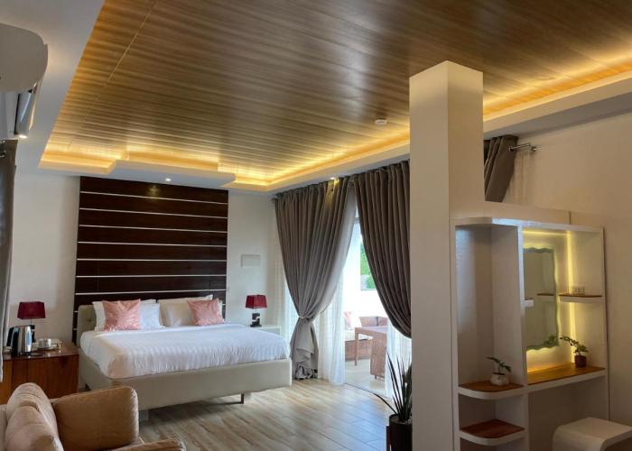 Bella Napoli Resort & Resto