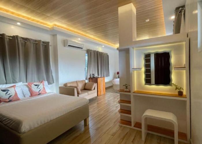 Bella Napoli Resort & Resto