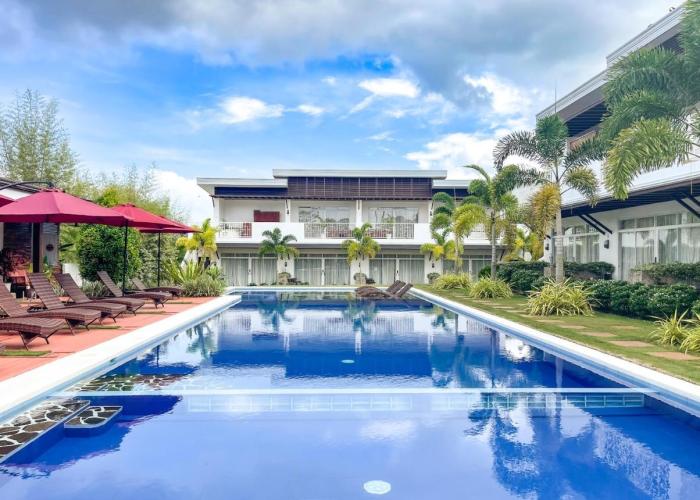 Bella Napoli Resort & Resto