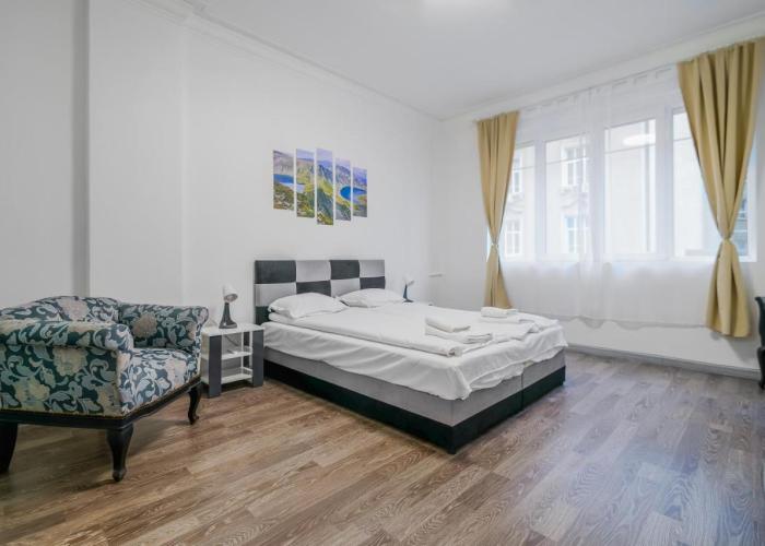 2BD Citrus Apartment, Aristocratic Sofia Living by Flat Mаnager