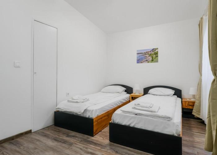 2BD Citrus Apartment, Aristocratic Sofia Living by Flat Mаnager
