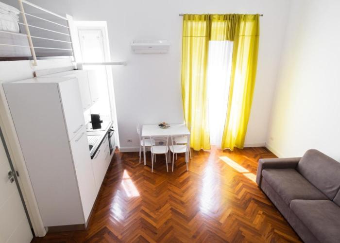 Loft via morosini centro Varese - IXIHOME