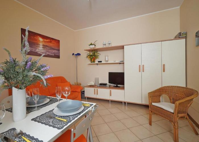 Apartment Messaga
